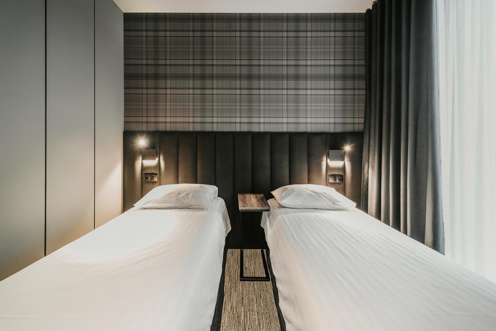 Nerohome Bed&Breakfast Łomża エクステリア 写真