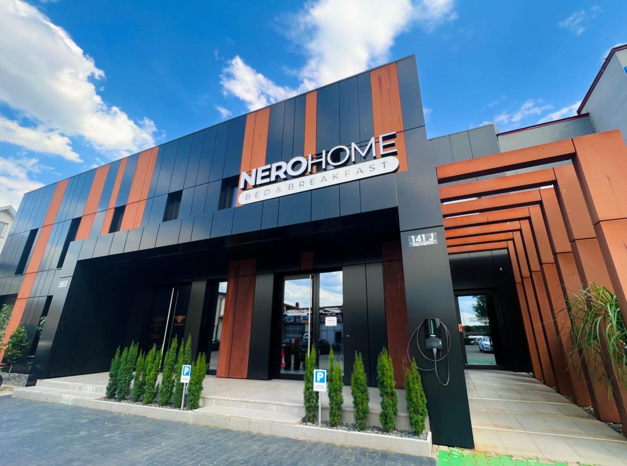 Nerohome Bed&Breakfast Łomża エクステリア 写真